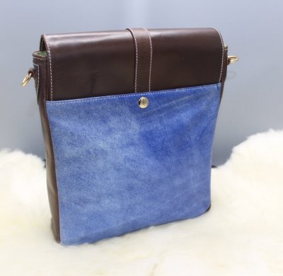 Leather Crossbody Messenger Bag image 3