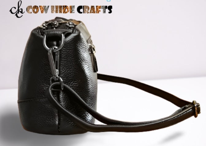 Women Casual wear black leather shoulder purse