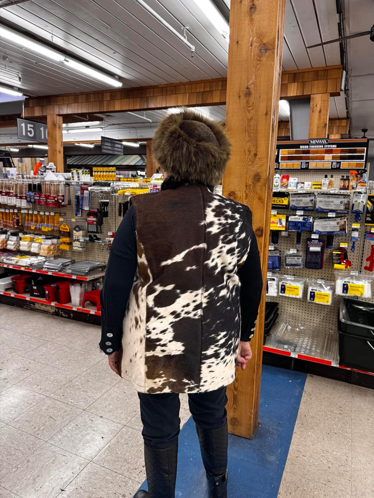 Tailor made winter leather garments for ladies