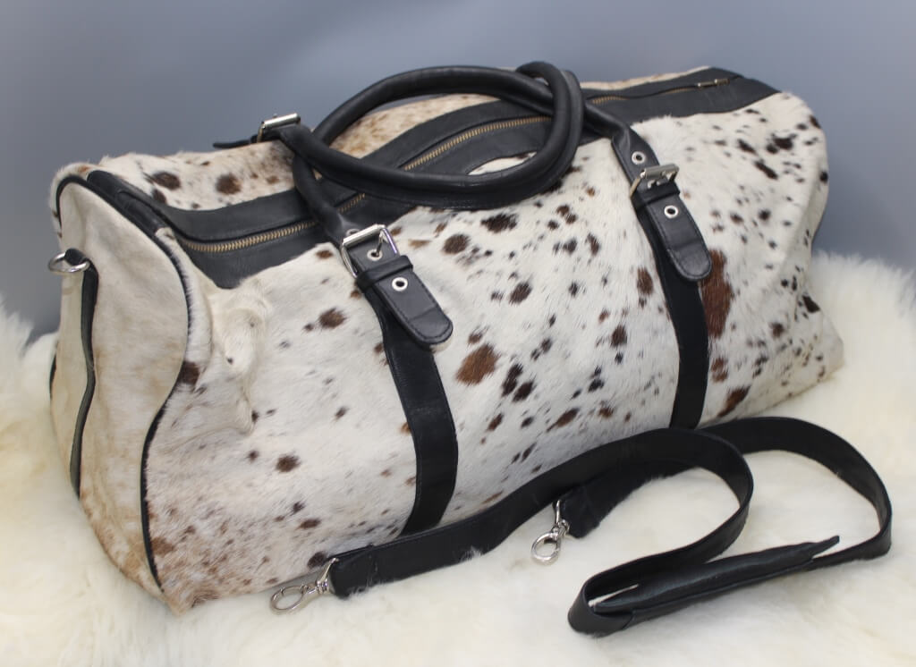 Overnight cowhide duffle bag black leather