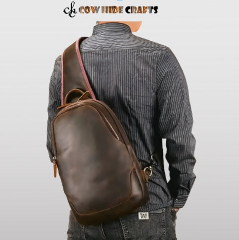 Structured crossbody chest bag brown leather