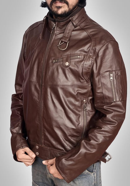 Button bottom closure on men's brown sheepskin leather jacket