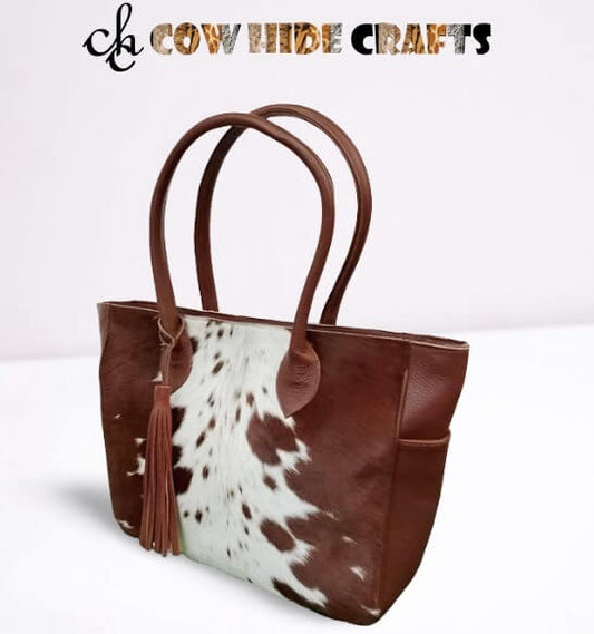 Simple Cowhide Shoulder Bag image 0