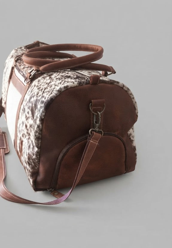 Cowhide overnight bag with side shoe compartment