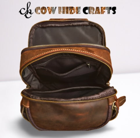 Crossbody leather bag inside view
