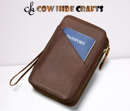 Grain leather travel case interior compartments