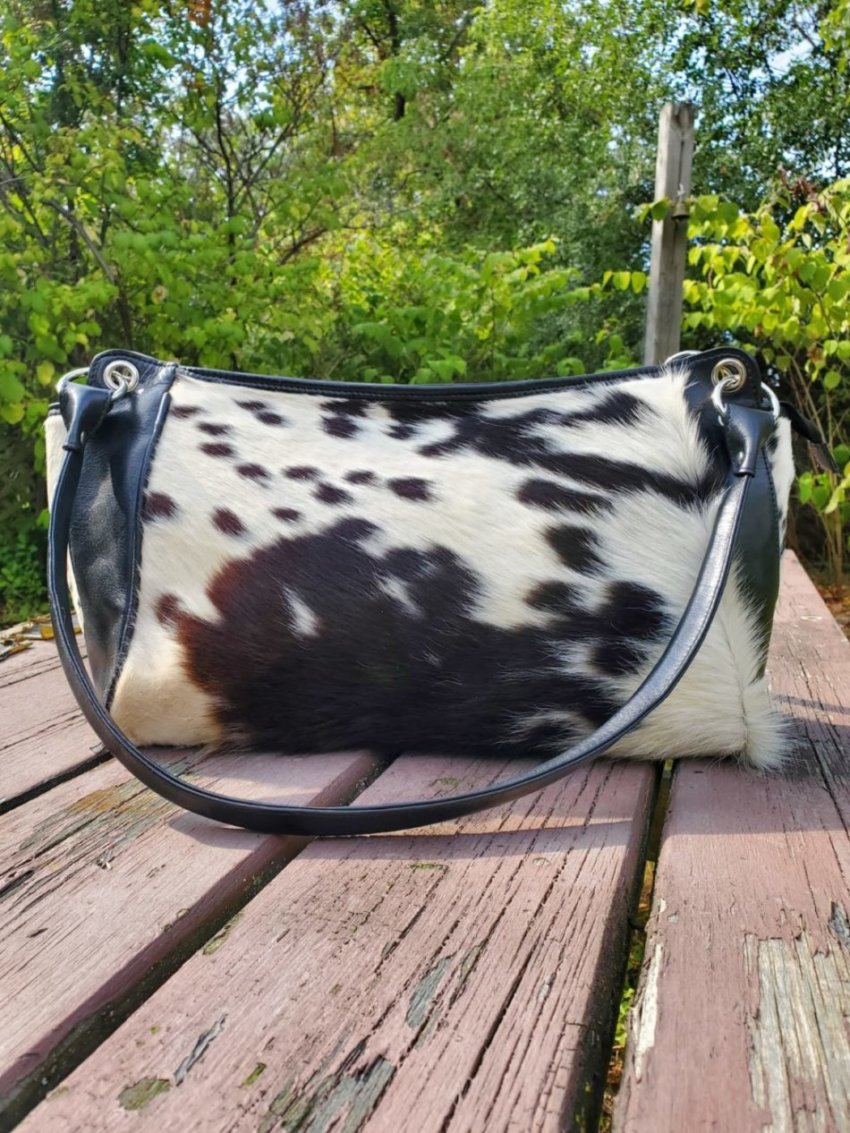Handcrafted cowhide shoulder bag black white