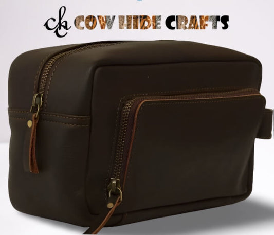 Leather toiletry kit bag brown