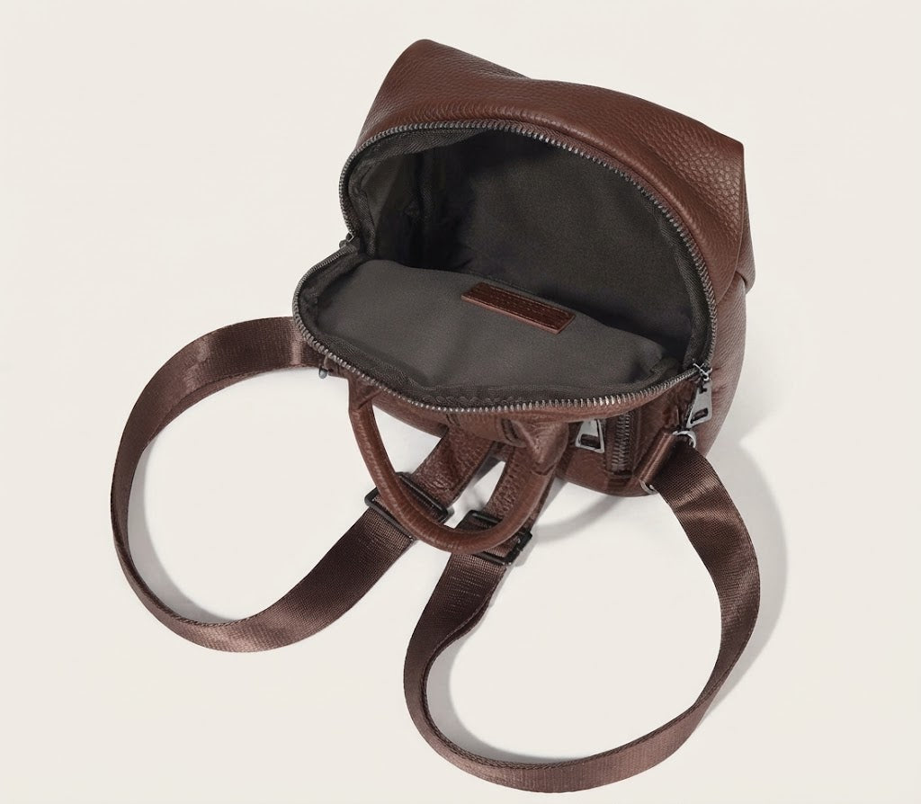 Lined interior with zipper pocket