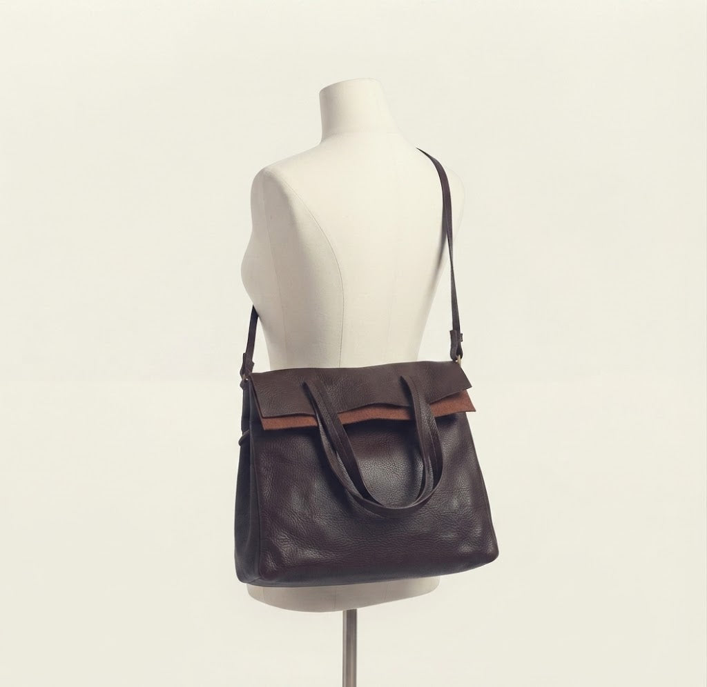 Slouch leather tote hobo bag with long strap