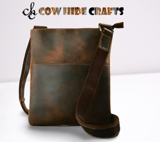 Vintage leather shoulder travel bag USA