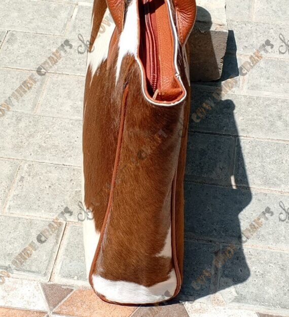 Trendy saddle purses.